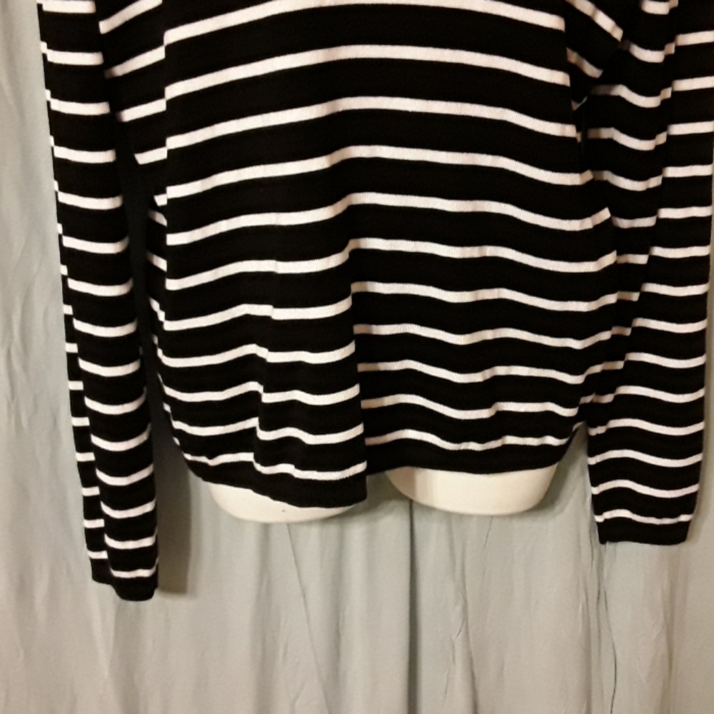 Blouse - Picture 4 of 5